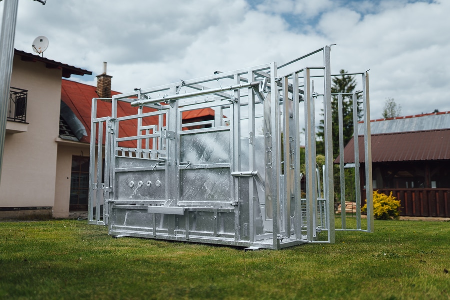 Fixační klec pro skot - Obrázek 9