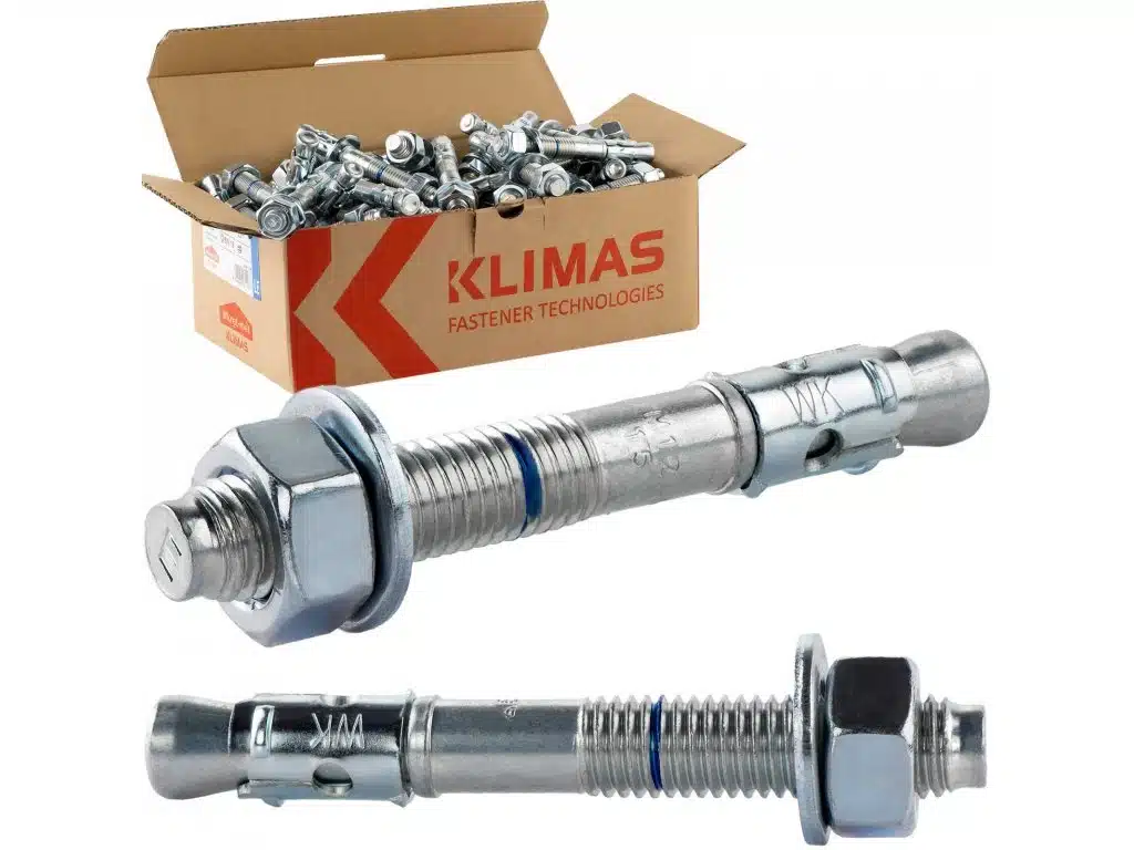 Natloukací průvlačná kotva