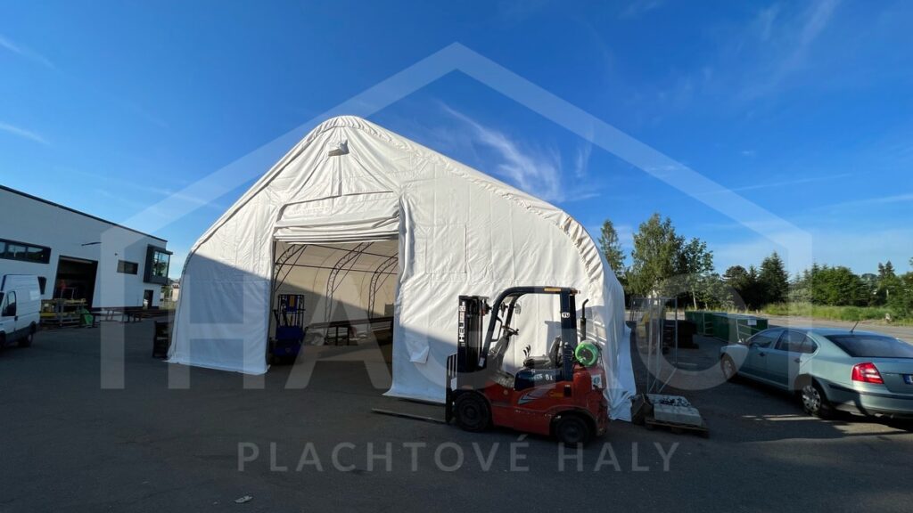 04m x 7m